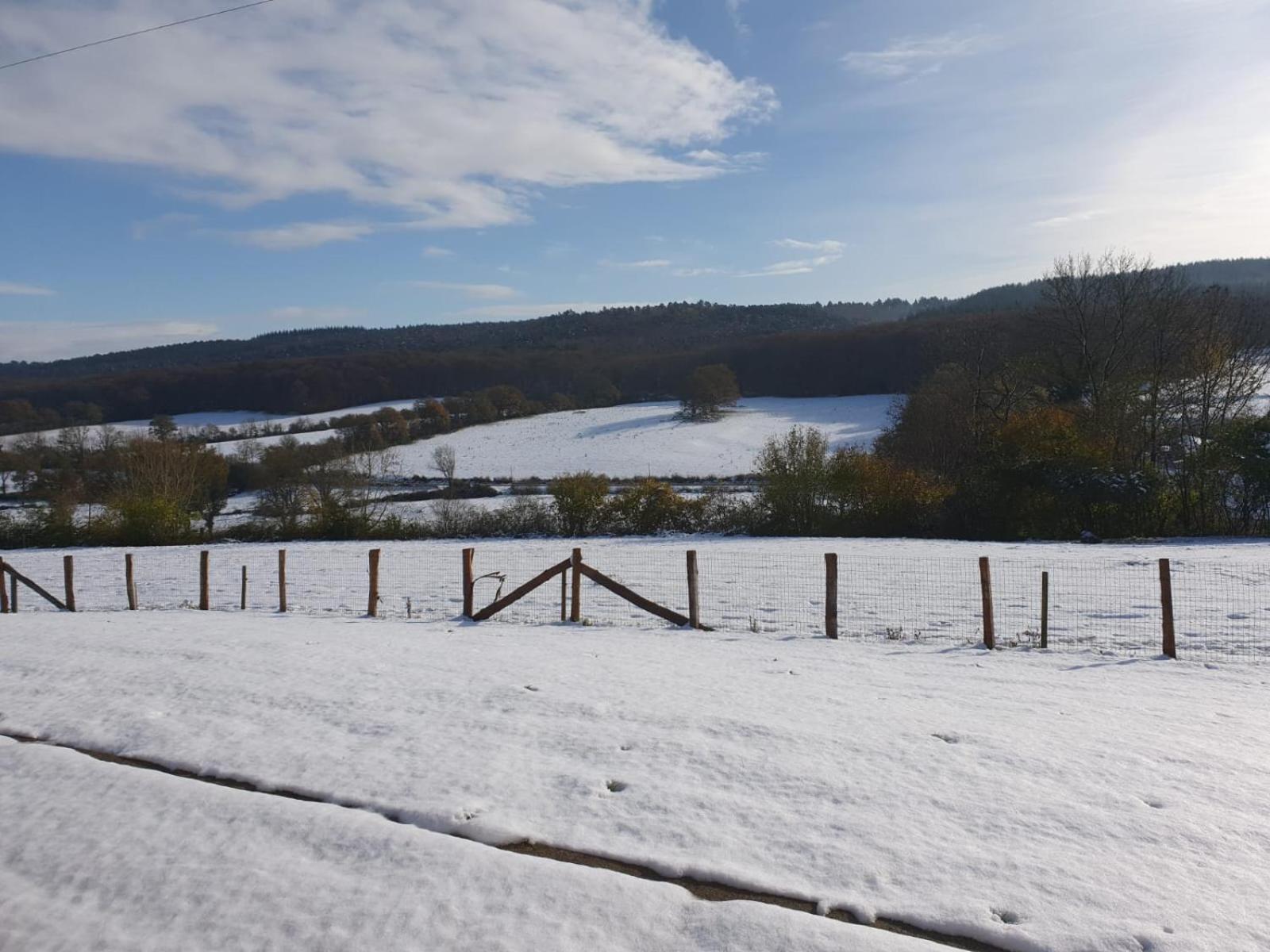 Gite Avec Vue Panoramique, Ideal Pour Un Weekend ! Mont-Saint-Jean  Екстер'єр фото